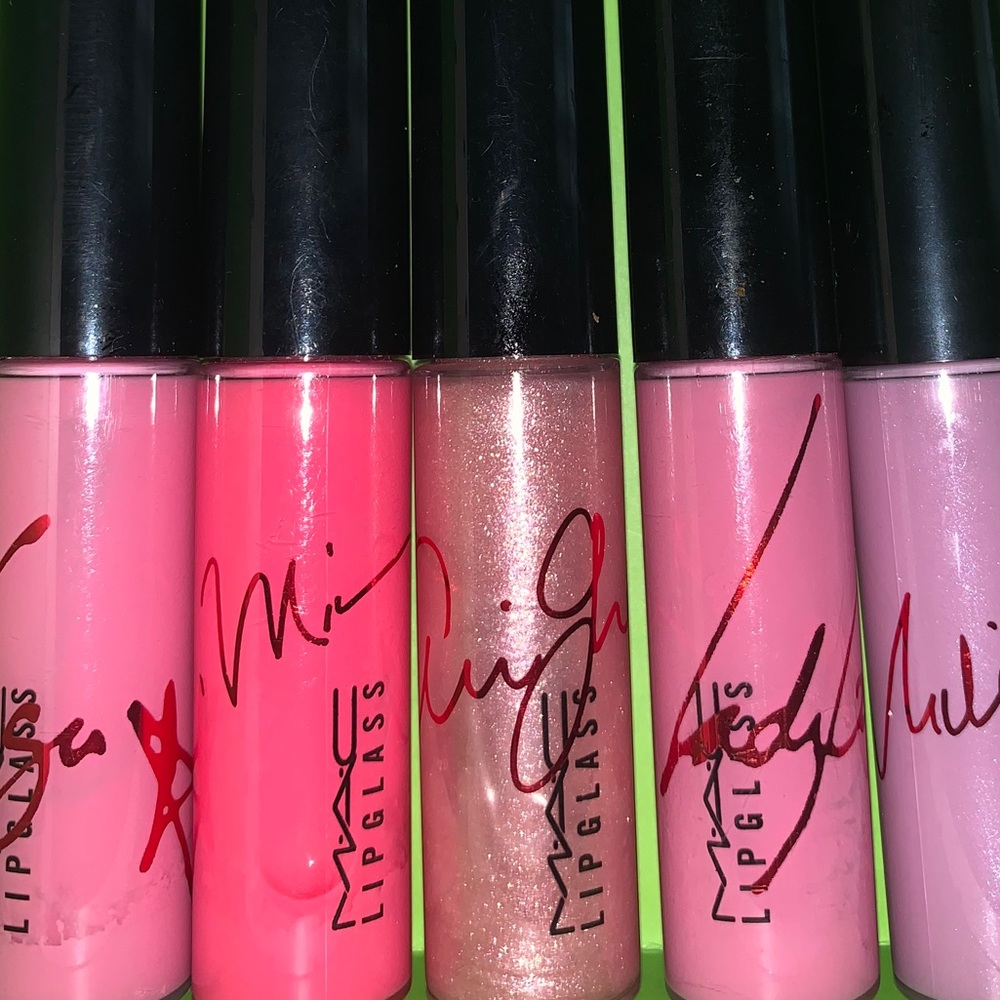 MAC Viva Glam LE x5